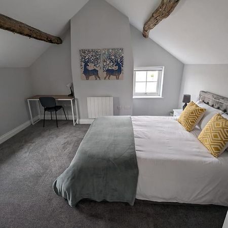 31 High Street - Modern & Stylish 2-Bed Apartment - Inc Parking Husbands Bosworth Esterno foto