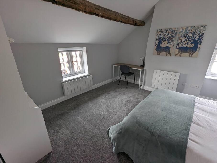 31 High Street - Modern & Stylish 2-Bed Apartment - Inc Parking Husbands Bosworth Esterno foto